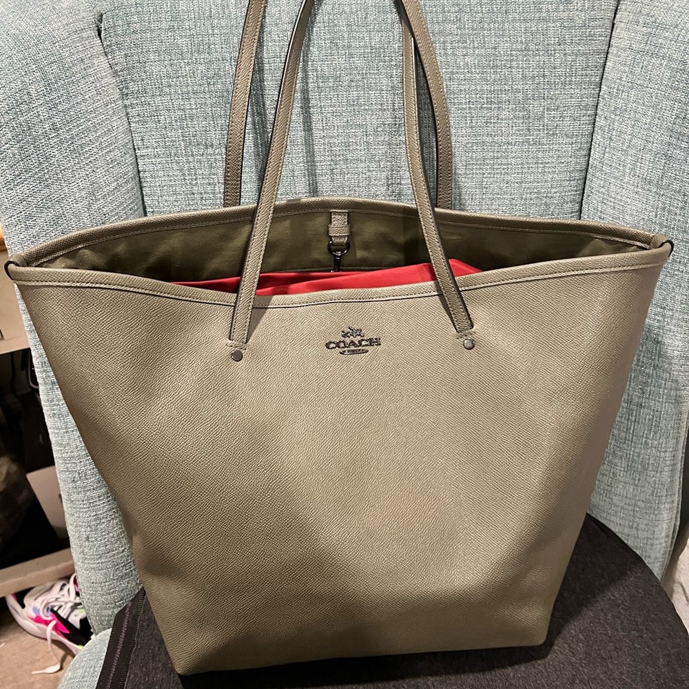 Coach Olive Green Tote Bag